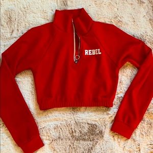 Fashion Nova cropped top red long sleeve shirt